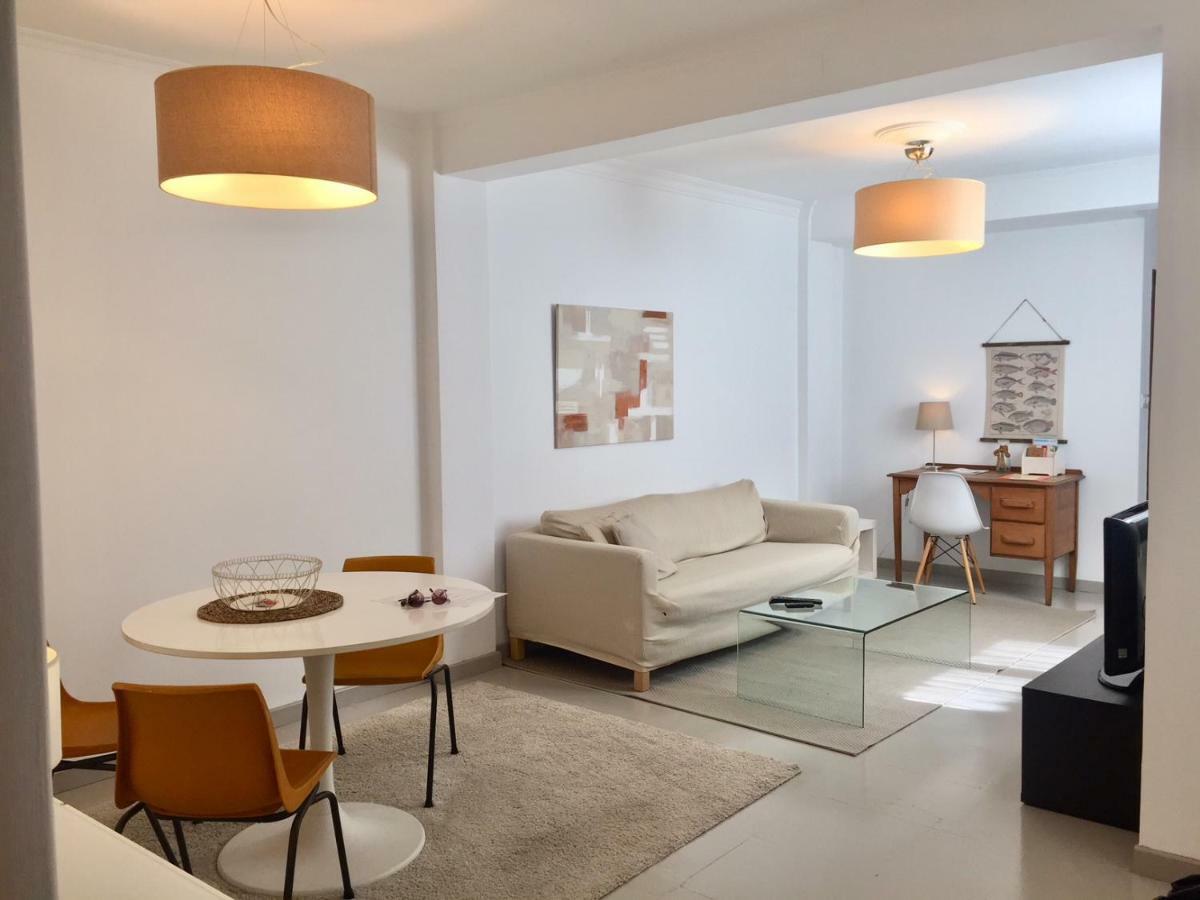 Appartamento Apartamento Turistico En Pleno Centro De Ferrol Esterno foto